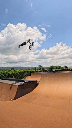 Logan Martin Instagram - Stoked to superman seat grab this transfer today! My skatepark is feeling really good now with all the recent maintenance and upgrades 😮‍💨
📸- @gopro #hero12