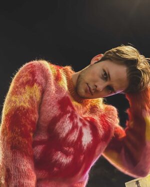 Logan Shroyer Instagram - Fashun