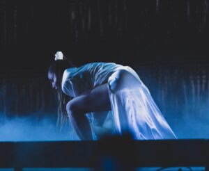 Loïc Nottet Instagram - nostalgia…  #SillygomaniaTour @forestnational @jensvannoten @louis_jassogne @virginielienard @matfrings @juvercleven

📸 @scenesbelges @lfab_photography @ecrandart