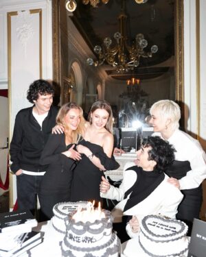 Lola Antolinos Instagram - MY NAME WAS
release party 
Fière de toi mon coeur @lythancottaz
