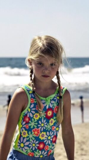 London Fuller Instagram - Captain Marvel (2019) dir. Anna Boden and Ryan Fleck 🦸‍♀️ featuring London fuller as young carol danvers! 
•
•
•
#throwback #marvel #marvelmovie #caroldanvers #captainmarvel #superhero #hero #avengers #marvellegends #marvelmovie #moviestar #kidactor #childactor