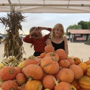 London Fuller Instagram - King of the (pumpkin) castle 🏰🎃⁠
•⁠
•⁠
•⁠
#pumpkinpatch #twinsisters #fallweather #fallfashion #autumnfashion #girlsfashion #fashiongram #explore