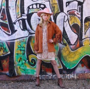 London Fuller Instagram - heard that cowboy boots are in 👢🤠 
📸: @firebirdimagery 
•
•
•
#cowgirl #cowboyboots #howtostylecowboyboots #outfit #outfitoftheday #ootd #styleinspo #cowgirlfashion #howtostyle #fashioninspo #fashionforkids #fashionforgirls