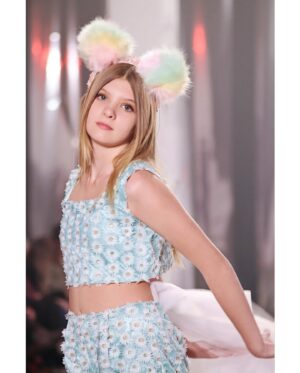 London Fuller Instagram - NYFW - La Belle Show!
🌟🌟🌟🌟🌟
Model: London @londonandsedona 
Production: La Belle Magazine @labellekidz
Producer: LILY KOZ @lilykozstudio
Fashion Brands: 
G I Ó B E S P O K E @gio_bespoke_ 
CHRISANTHI COUTURE @chrisanthicouture_ (accessories)
Show assistant: Josc
Photographers: Luxx & Weston Mosburg
La Belle RUNWAY Team: Wendy & Sandra
Show Organizer: The Society Fashion Week @thesocietyfashionweek