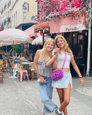 London Fuller Instagram - Paris with sis..🗼

#paristravel #parisjetaime❤️ #summerinparis #wanderlustfrance🇫🇷 #eiffeltower #parisfashion #cityoflove❤︎ #ootdparis #saittropez #monacomontecarlo #southoffrance #europeholiday #europetravel #eusummer