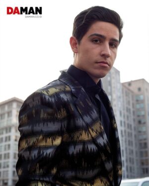 Lorenzo James Henrie Instagram - Had a blast doing a shoot for @daman_magazine talking all things Producing, acting and @thisistheyearfilm 

Thank you !!

Photographer @ianphillipsartist 
Stylist @kimberlyygoodnight