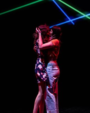 Loreto Mauleón Instagram - "Una historia de amor" de @alexismichalik 
Nos quedan 4 funciones en los @teatroscanal 
Está siendo muuuuuy bonito, no quiero que se termine ❤️