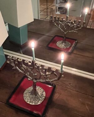 Lori Alan Instagram - Happy first night of Hanukkah 2023 our first as a married couple 🤍✨💗
Amidst some of the unrest in the world, may you find Joy, Love, Peace, Believe…🌍✨
The biggest common bond we all share is LOVE.  It is a powerful thing. Check on your family, love on your family, friends, children and animals tighter then you ever have before. Unconditional love and peace for all mankind. 
that is our wish to you. Amen 
✨🕎💗