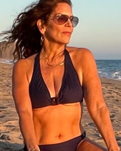Actress Lori Alan HD Instagram Photos and Wallpapers July 2023