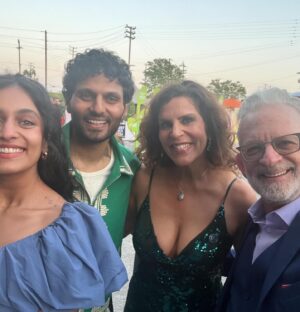Lori Alan Instagram - Happy Earth Day! 🌎 🌱💚
Let’s all remember the simple things we can do to save our planet. Animal agriculture is the number one leading cause of global warming. Go Vegan to save mother earth, your health and stopping animal cruelty.
@mercyforanimals  had the most beautiful 25th anniversary gala, so inspiring about the ways we can help the animals, the earth and always leading with hope and compassion.
Amazing to be with other compassionate, activists and hopeful people 💚🐾🌱🌍💕
#VeganForThe Planet #veganlife #VeganForTheAnimals #FitOver50 #RedCarpet #MercyForAnimals
