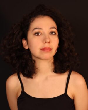 Lori Mae Hernandez Instagram - "No one can make you feel inferior without your consent." -Eleanor Roosevelt 💕#photography #confidence #quotes #eleanorroosevelt