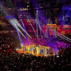 Lorne Balfe Instagram - Rounding up the year with the team at the @RoyalAlbertHall for the London Community Gospel Choir Christmas Carol concert.

Featuring the powerful @beverleyknight and musical direction by Leonn Meade from @lcgcofficial

Thank you for uplifting us all!
