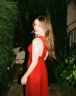 Lorraine Nicholson Instagram - oscar night w/ @myleshendrik 📸📸📸