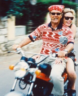 Lorraine Nicholson Instagram - Lorraine Nicholson never went to summer camp as a child—instead, she went to the Playboy Mansion.

Daughter to Jack Nicholson and Rebecca Broussard, @lnicholson visited the Mansion often from the year she was born, 1990, until she was about 11, “because that’s where my friends were.” She loved the Mansion and had a “quiet reverence” for the place—she even recalls swimming in the infamous grotto with her eyes open, before she knew what sex, let alone a sex cave, even was. “People assume that my father took me to the Mansion, but they assume wrong,” she writes. “In fact, I can venture with confidence that I spent more time there than my father ever did.”

At the link in bio, the actress and director recounts playing at the Playboy Mansion with Hugh Hefner’s sons—and when and why the dream ended. 

Portrait by @ericraydavidson . Photos courtesy of Shutterstock/Lorraine Nicholson

Courtesy of @vanityfair 🥹