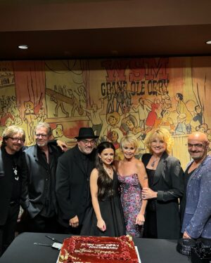 Lorrie Morgan Instagram - Thank you @opry for 40 years! ✨#lorriemorgan #grandoleopry #countrymusic #classiccountry