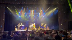 Lorrie Morgan Instagram - Can’t thank the fans enough for coming out to our show here in Bremerton, WA! We have an absolute blast! Special Thanks as well to the production and hospitality staff and house crew who took great care of us!! We can’t wait to come back here again!!