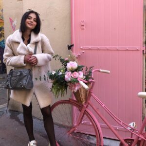 Lou Baudry Instagram - little touch of pink 💕 

✨HAIR by @trust_s_marseille ✨ #hairstyle