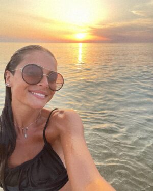Lou Baudry Instagram - 🌞✨💛 good times