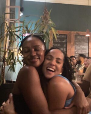 Lou Llobell Instagram - My African Christmas pt2 💛