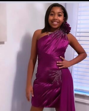 Lou Williams Instagram - Happy BDAY to my ZO MONEY!!! Big 10 today 😍. Best sister and daughter you could ever be to your family. I hope you continue to challenge yourself in every aspect of life and keep that smile on your face. Show my baby some love