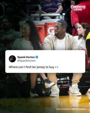 Lou Williams Instagram - We love the WNBA 🫶🏽🏀, but @spankhorton loves it for even more reasons! 😅 

Full episode is available on YouTube and Apple podcast! 📺🎧

The Underground Lounge | #Wnba