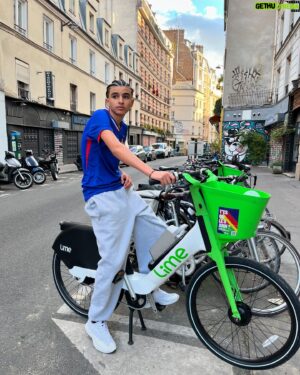 Louai El Amrousy Instagram - 🇫🇷🐓⭐️⭐️