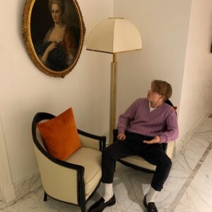 Louis Hofmann Instagram - Hello MTV and welcome to my crib // @boss #BOSSspring21 #anzeige