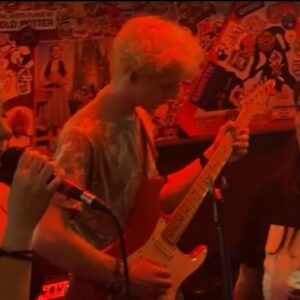 Louis Hynes Instagram - Jam session in Edinburgh 🎸🤟