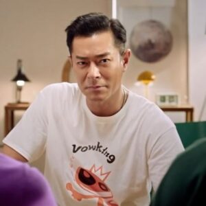 Louis Koo Instagram - #明日戰記 3款「不一樣」廣告嘅第二條廣告片！#8月25號 #並肩作戰 
8月19日起 優先場 / 8月25日 正式上映
@kevinstarkchu #朱鑑然
@tsztungtonywu #胡子彤 
@warriorsoffuturemovie #WarriorsOfFuture #明日戰記