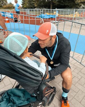 Louis Talpe Instagram - Not my day at the race.. dealing with a bad stomach most of the race with my gels and isotonic not going trough to the legs to give me power and finish the run, combined with a higher heart rate than usual i decided to call it to an end after 7km into the run. Disappointed to say the least, but i forget these things so fast now when i see my boys and just go on with life because nothing is more important than just seeing them happy.. 
to all people who cheered on me and all other triathletes.. thank you so ♥️🙏