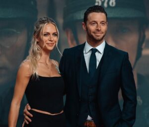 Louis Talpe Instagram - Always a reason to smile with you by my side.
What a pleasure to be invited to watch @wil_defilm , insane work from Tim Mielants and his whole team. Go watch it ..