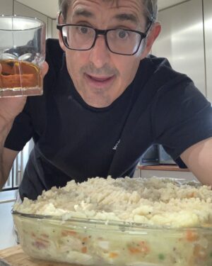 Louis Theroux Instagram - It’s a leftover chicken “shepherds pie”. Based on an Australian recipe I found on the internet. 🤷🏻‍♂️ Gonna freeze it and eat it in a few weeks. Stand by for a full report.
