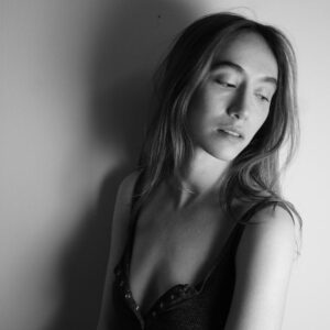 Louisa Erlich Instagram - Second post of 2023 all in one day!?
Slowly starting to remember Instagram isn’t only for stories of Josianne 🐶.. (But it mostly is).

Photos by @julio_lourido