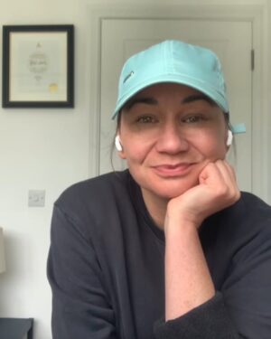 Louise Kiely Instagram - Work Friday Zoom Face 💚🤓