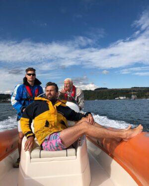 Louise Linton Instagram - Scotland. Family. Can’t beat this. 🏴󠁧󠁢󠁳󠁣󠁴󠁿❤️