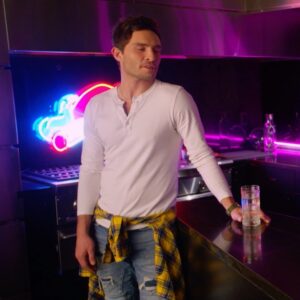 Louise Linton Instagram - She’s right on the money with this one 💰 @EdWestwick and me star in #MeYouMadness. Available on demand everywhere in the USA February 12.