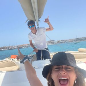 Louise Malek Instagram - Toujours aussi fraîches même sous 40 degré