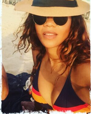 Louisy Joseph Instagram - Louisyjojo #backto #telaviv tha sun makes me feel better !! 😎👊🏽✊🏽✌🏽️🙏🏽😘 Peace to my Soldats !! #louisyteam #Music #peaceatah