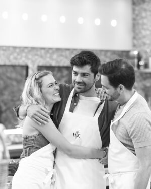 Lourenço Ortigão Instagram - Hoje às 22:15 estreia na @sicoficial o programa Hell’s Kitchen, e confesso que espero por este momento há algum tempo. Sou suspeito para falar mas o que vivemos foi tão mas tão intenso que o programa só pode estar incrível. Até já!! 🔥🔥