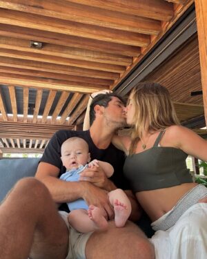 Lourenço Ortigão Instagram - From our bubble of love 🫧🎄❤️🪩🌟 sending hugs and kisses to you all x
Christmas never felt so special