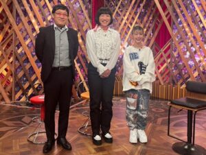 Lozareena Instagram - #テレビ東京
「プレミア Melodix!」
にロザリーナの出演が決定いたしました🎉

8/14(月) 26:50~27:20
是非チェックしてね〜

#プレミア melodix
#南海キャンディーズ

この日は緊張で身長が縮んじゃったみたい 🥹