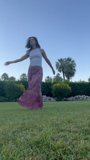 Lu Parker Instagram - Dance is life…✨💫

#dance #feminineenergy #love #joy #innerchild #release #energy #earth #gypsy #gratefuldead #lifeisbeautiful #trustyourself