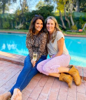 Lu Parker Instagram - Holiday weekends & lifelong friends 💜 

Thanks @willfourward for hosting. 
Love ya @tetonbobbi 

Pic by @wap1181 

#friends #family #happy #dogs #champagne #sunshine #kindness #stories #laughter