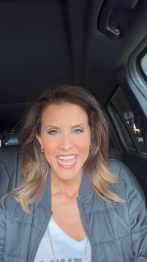 Lu Parker Instagram - Big share here. Loving this new book I found by @drjoedispenza 

Do you keep repeating unhealthy patterns?  Are your desires not coming to fruition? This book will inspire you to make changes that will light your world on fire. I’ve seen it happen. It’s not simple, but what true work is? 

I hope you love it as much as I do. 💜

#stateofmind #joy #meditation #manifestation #drjoedispenza #luparker #speaker #luparkermediagroup #maketheswitch #change #dothework #kindnessmatters #selfcare #horses #workinprogress #loveyourself #loveyourlife