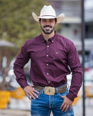 Luca Ferrari Instagram - Moiadeiros de corpo e alma 🇧🇷🇺🇸
.

The world needs more cowboys
.
.
.
.
.
.
.
.
.
.
Ref. Camisa: CML2406
Ref. Chapéu: CH02