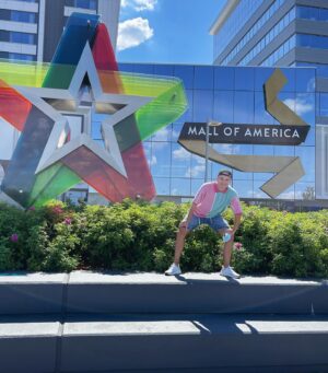 Lucas Cruikshank Instagram - time to shop til we drop, ladies