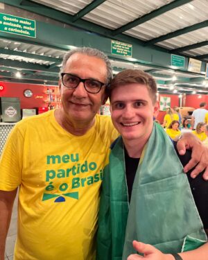 Lucas Pavanato Instagram - O presente é deles, mas o futuro é nosso! 🇧🇷