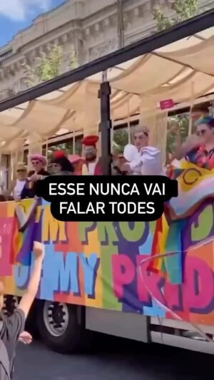 Lucas Pavanato Instagram - A base vem forte 

Siga @lucaspavanato 

#bolsonaro #nikolasferreira #direita #foralula