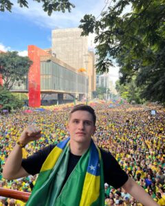 Lucas Pavanato Most Liked Photos and Posts