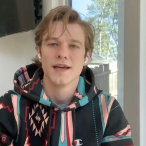 Lucas Till Instagram - Since they can’t build houses in New Orleans like they usually do, Shirts Across America is doing a Virtual Relay Race instead. We need 2500 people to sign up to do the race. I’ll be sponsoring Bob Zellner and his wife Pamela. Get involved or just check out what they’re all about at Saabuilds.com  See you Saturday March 27th.